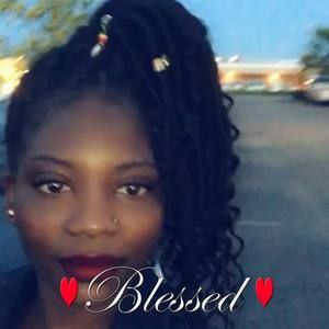 Meet your Posher, Shayla